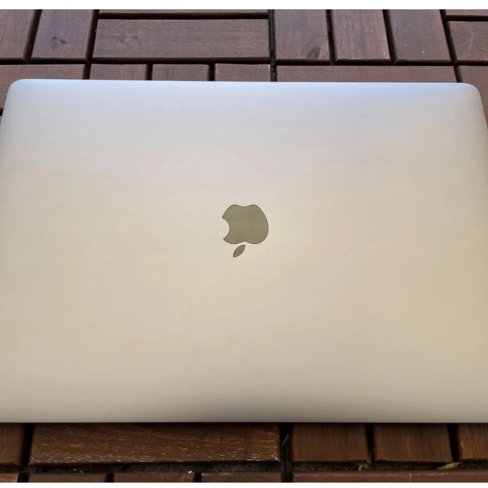 16” Macbook Pro I7 512GB